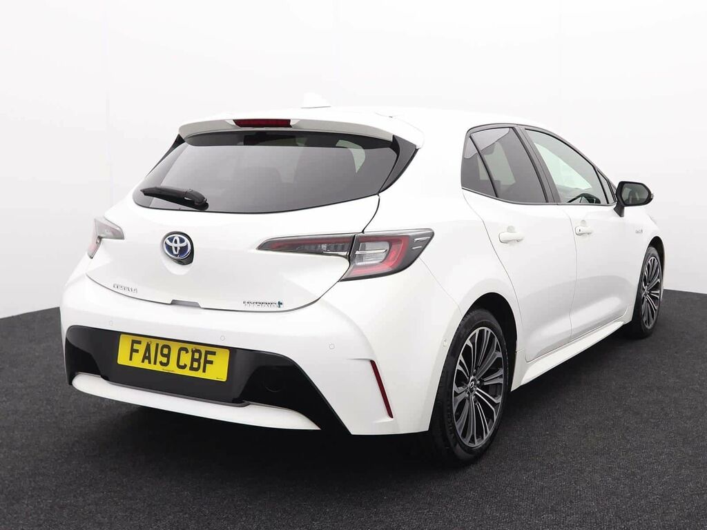 Toyota Corolla 1.8 Vvt-i Hybrid Design Cvt White #5