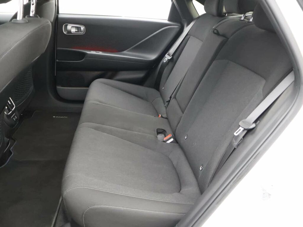 Hyundai Ioniq 6 E 228Ps Ultimate 77Kwh Single Motor Rwd Silver #10