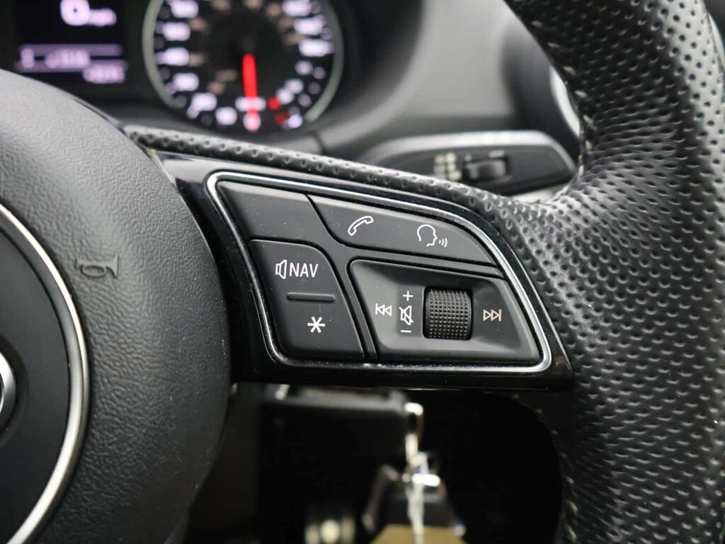 Audi Q2 1.0 Tfsi 30 Sport Suv Euro 6 S White #24