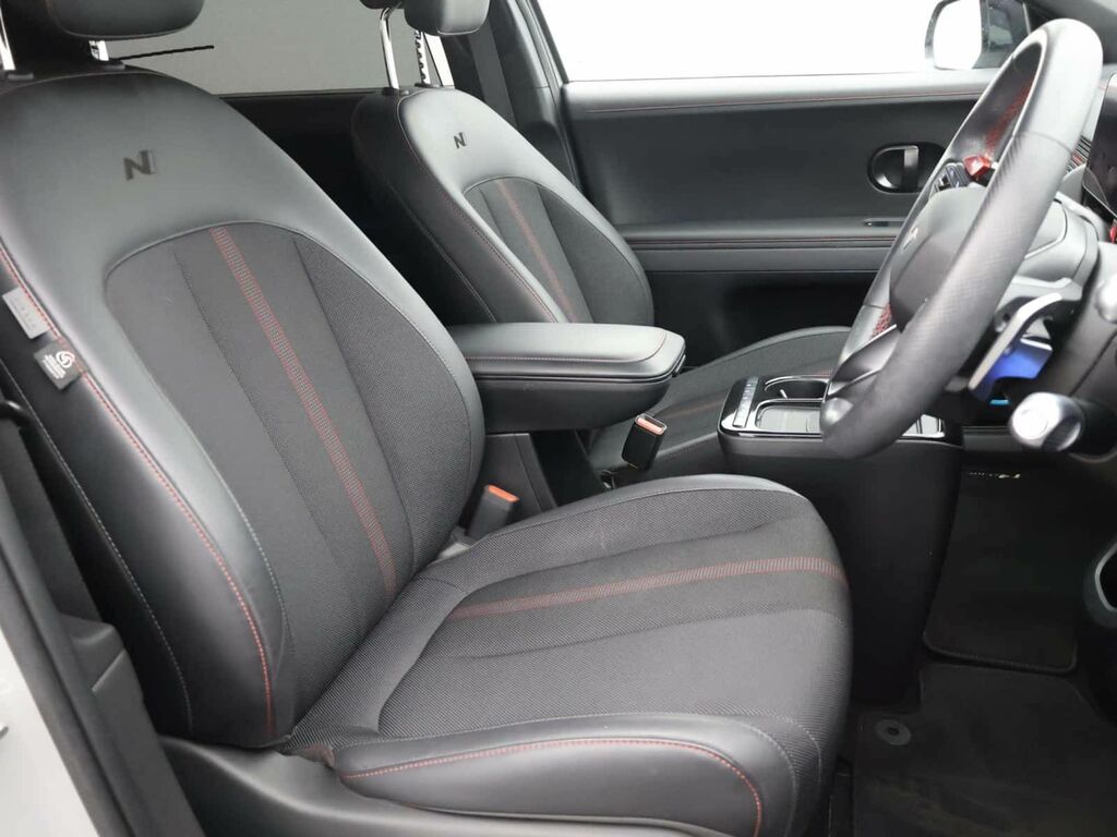 Hyundai Ioniq 5 77Kwh Premium Hatchback 228 Ps Grey #9