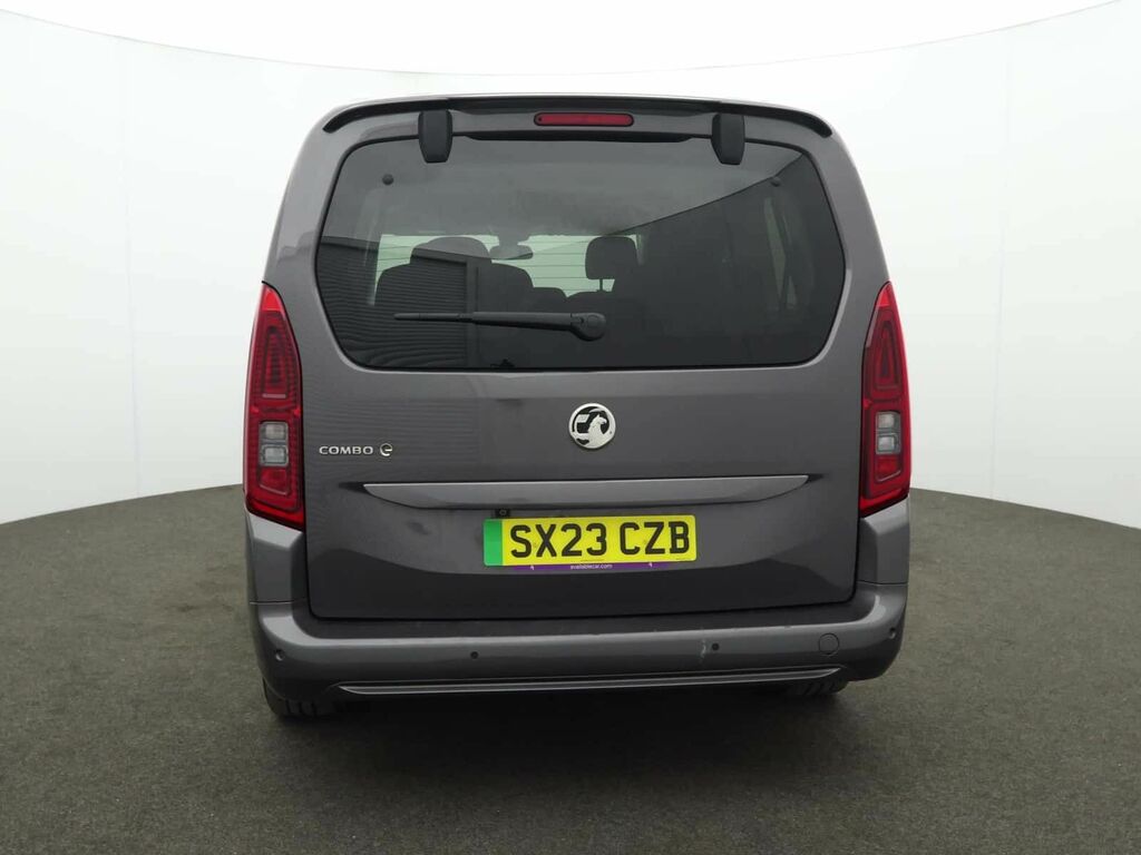 Vauxhall Combo-e Life Cargo L2h1 2300 50Kwh Dynamic White #3
