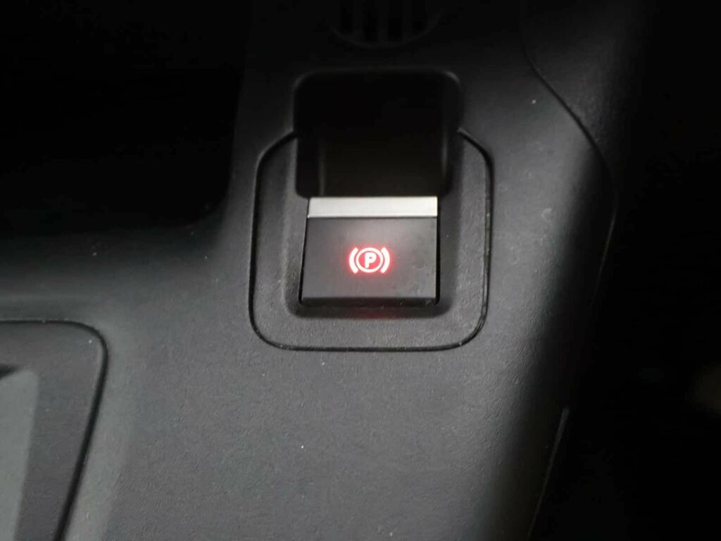 Vauxhall Combo-e Life Cargo L2h1 2300 50Kwh Dynamic White #19