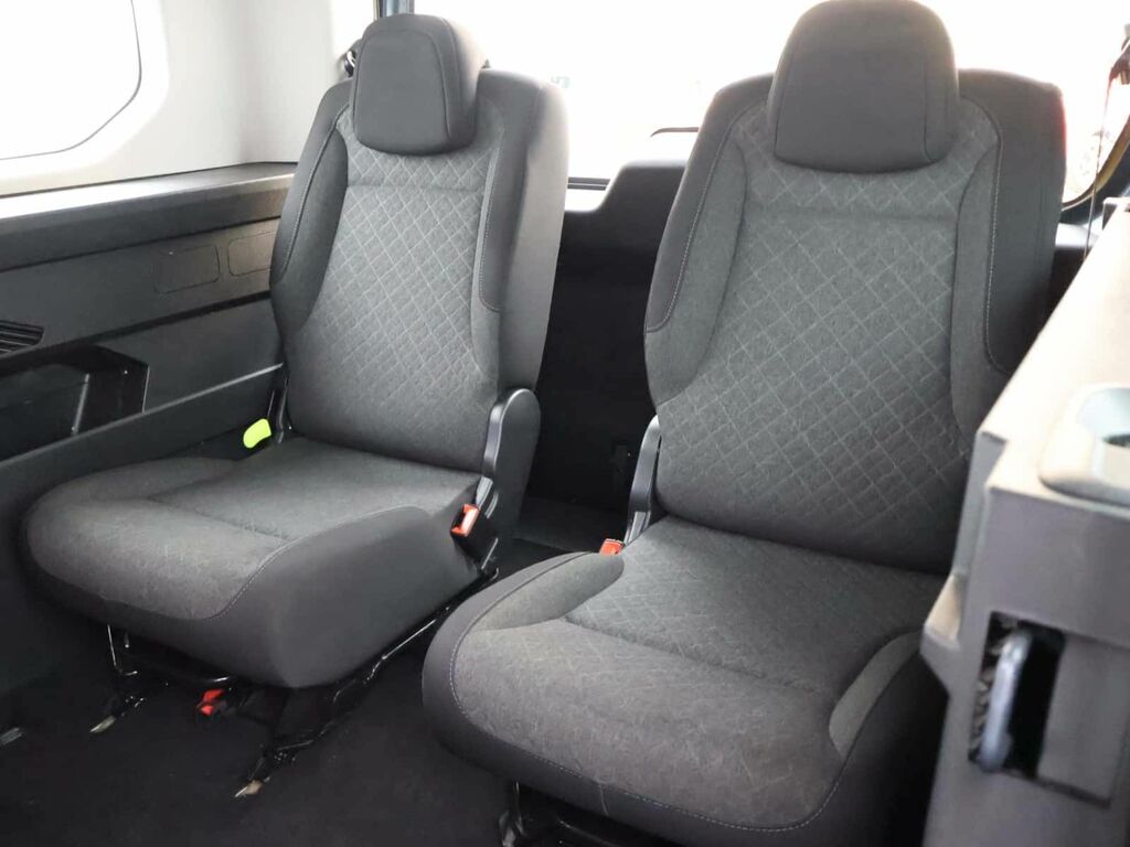 Vauxhall Combo-e Life Pro White #11