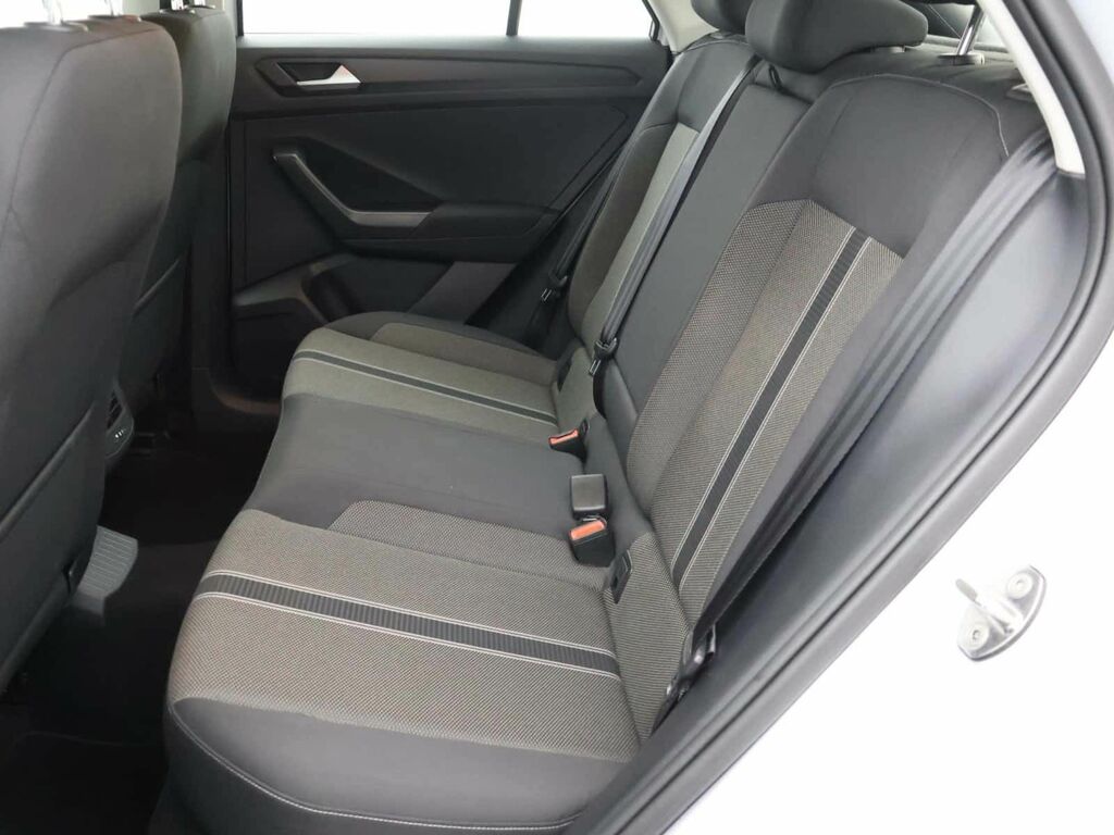 Volkswagen T-Roc Se 1.6 Tdi Scr 115Ps 6-Speed Black #10