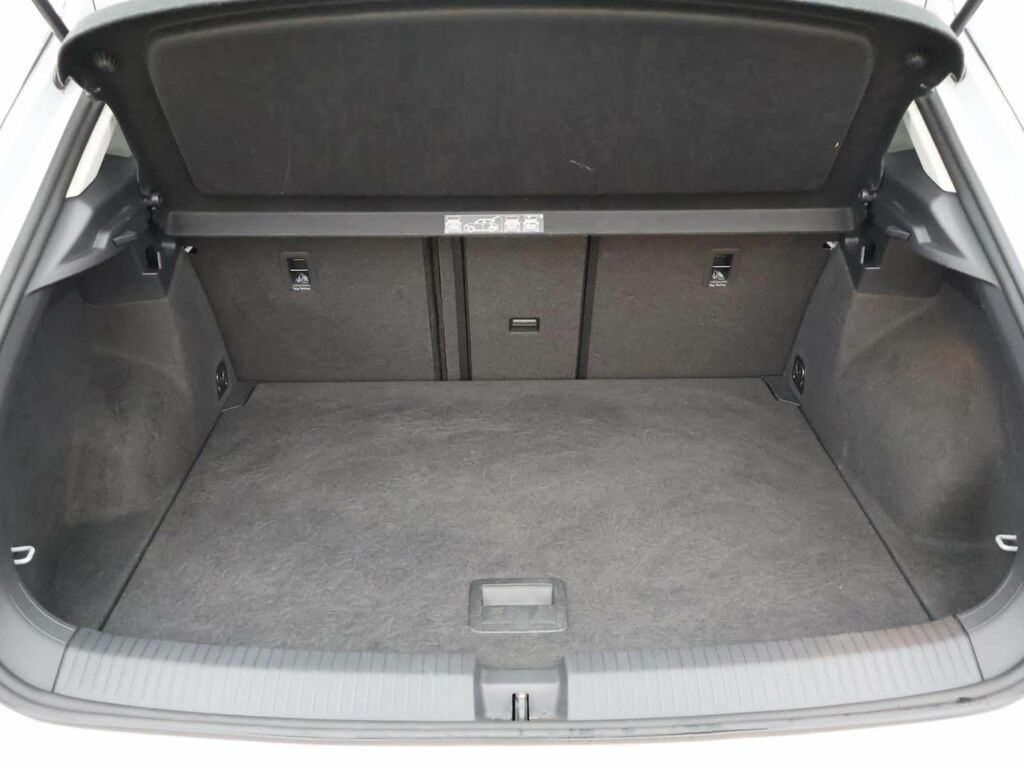 Volkswagen T-Roc Se 1.6 Tdi Scr 115Ps 6-Speed Black #7