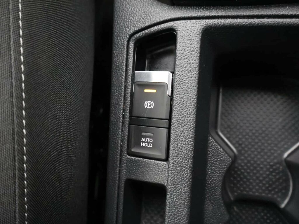 Volkswagen T-Roc Se 1.6 Tdi Scr 115Ps 6-Speed Black #20