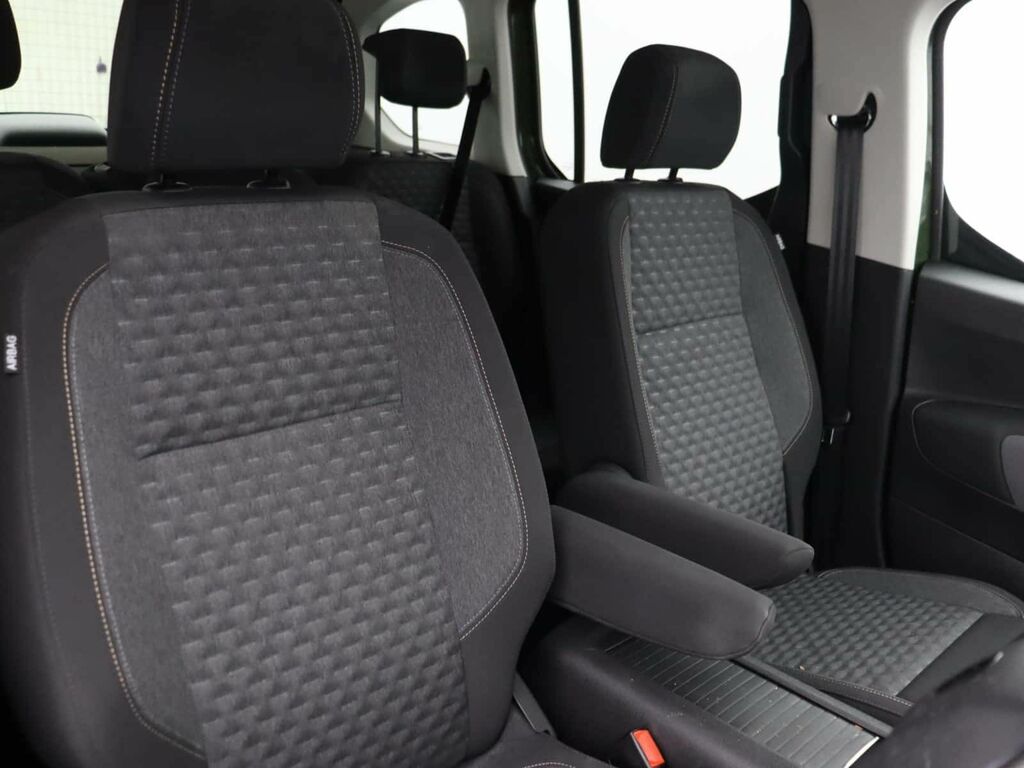 Peugeot e-Rifter Mpv Black #7