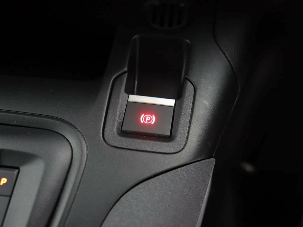 Peugeot e-Rifter Mpv Black #21