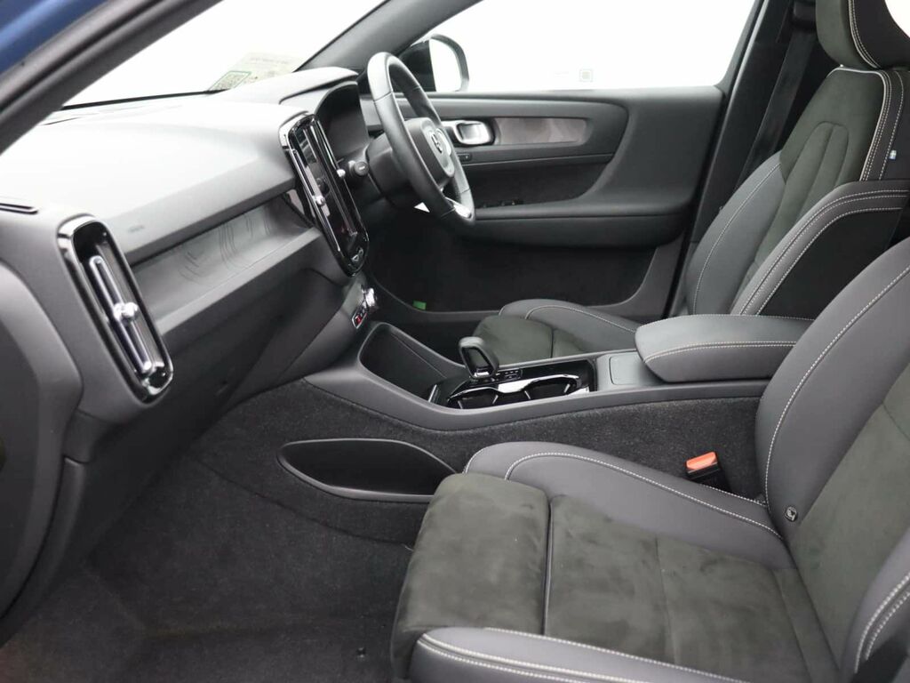 Volvo C40 Recharge Pro, Twin Motor Grey #9