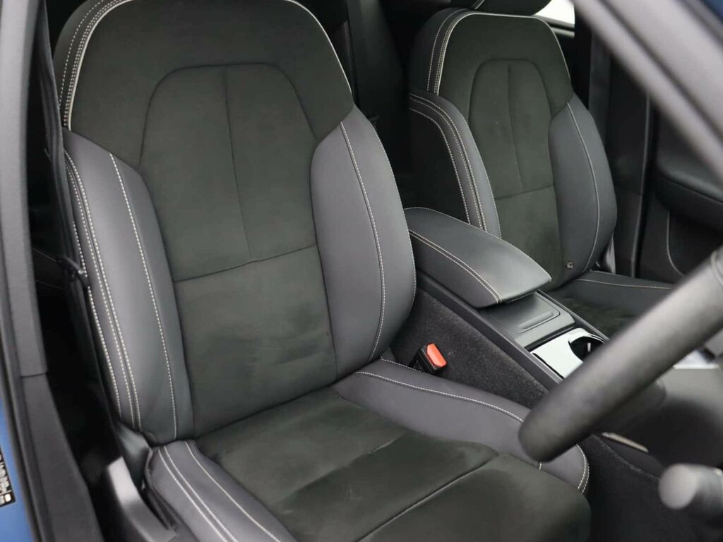 Volvo C40 Recharge Pro, Twin Motor Grey #7
