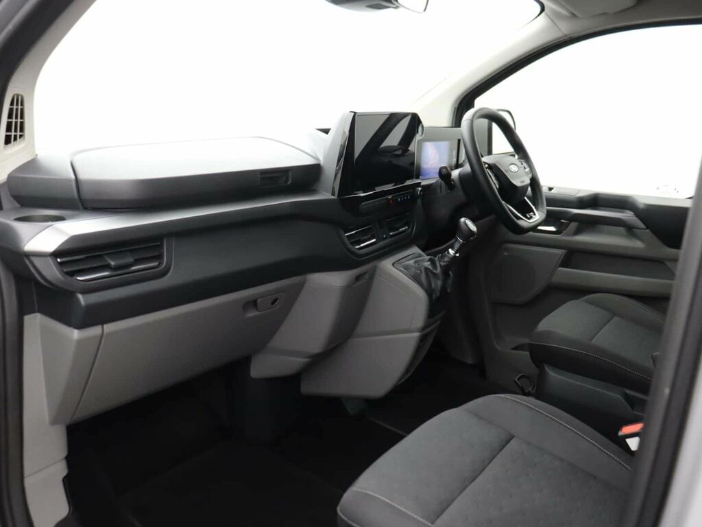 Ford Tourneo Custom 340 Titanium L1 Swb Fwd 9 Seat Minibus 2.5 Ph White #12