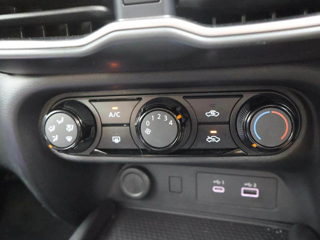 Nissan Juke Nissan Juke 1.6 Tekna Suv Hybrid E Black #15