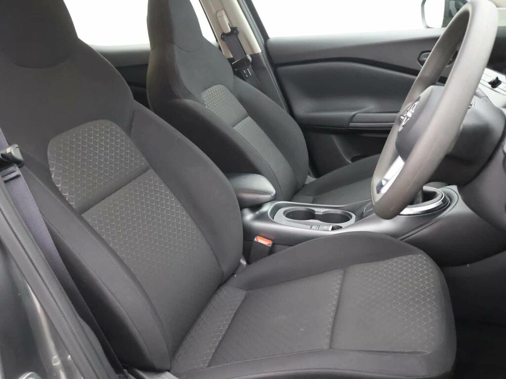 Nissan Juke Nissan Juke 1.6 Tekna Suv Hybrid E Black #8