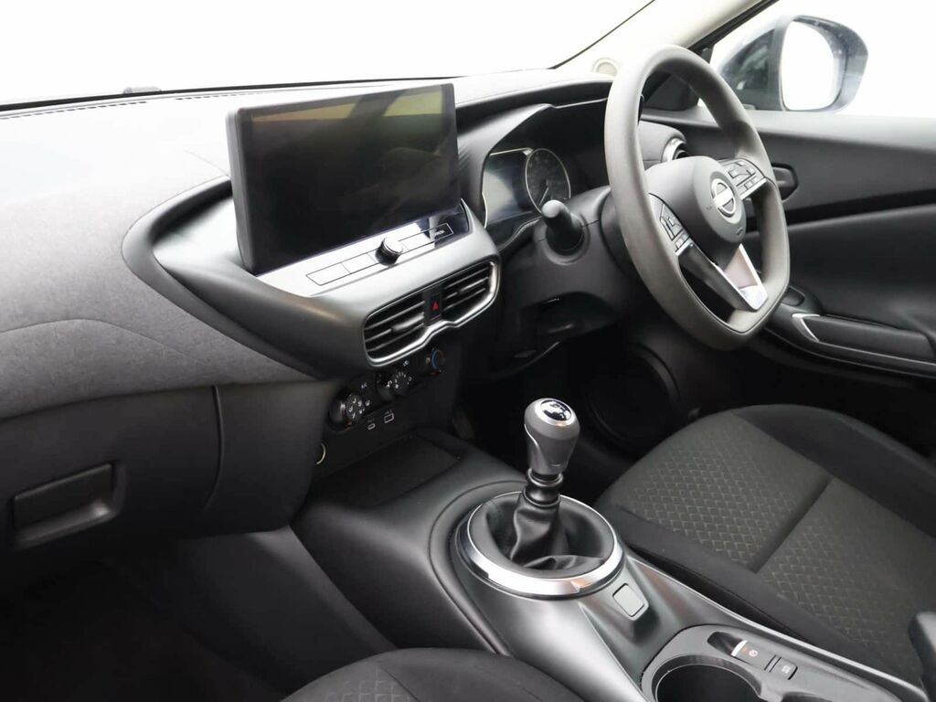 Nissan Juke Nissan Juke 1.6 Tekna Suv Hybrid E Black #9