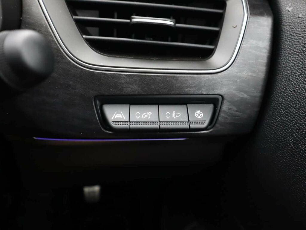 Renault Arkana 1.6 E-tech Fhev 145 Techno Black #25