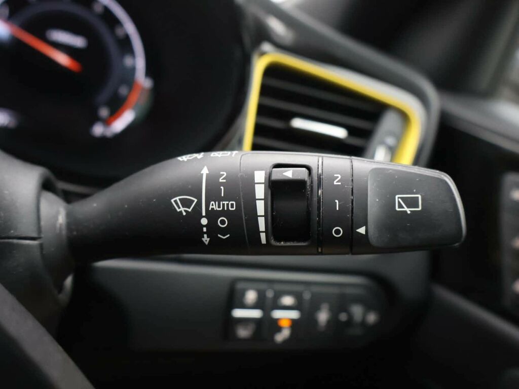 Kia Xceed 1.4T Gdi Isg 3 Dct Silver #26
