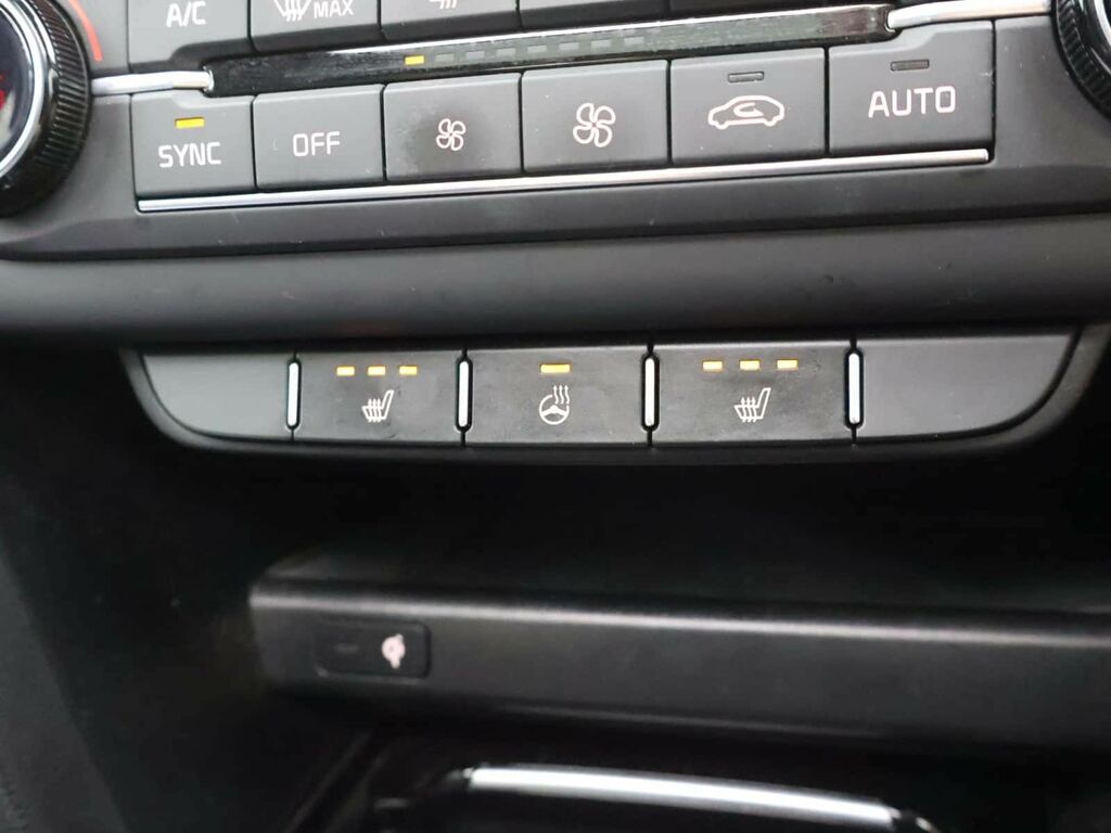 Kia Xceed 1.4T Gdi Isg 3 Dct Silver #19