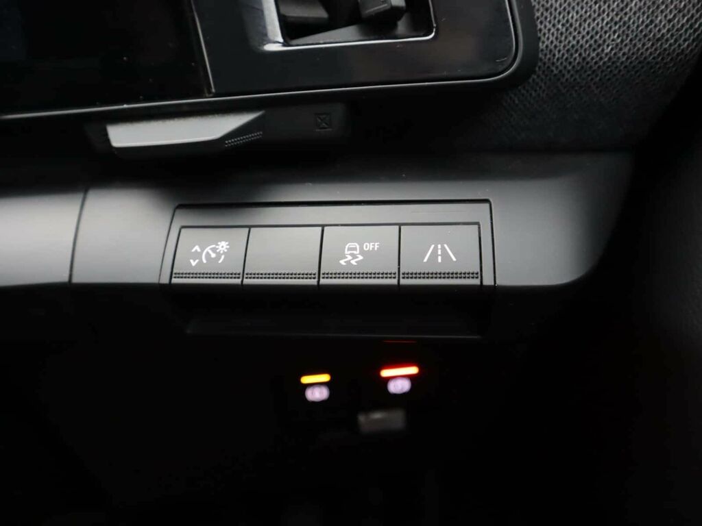 Renault Megane E-Tech Ev60 160Kw Iconic 60Kwh Optimum Charge Black #22