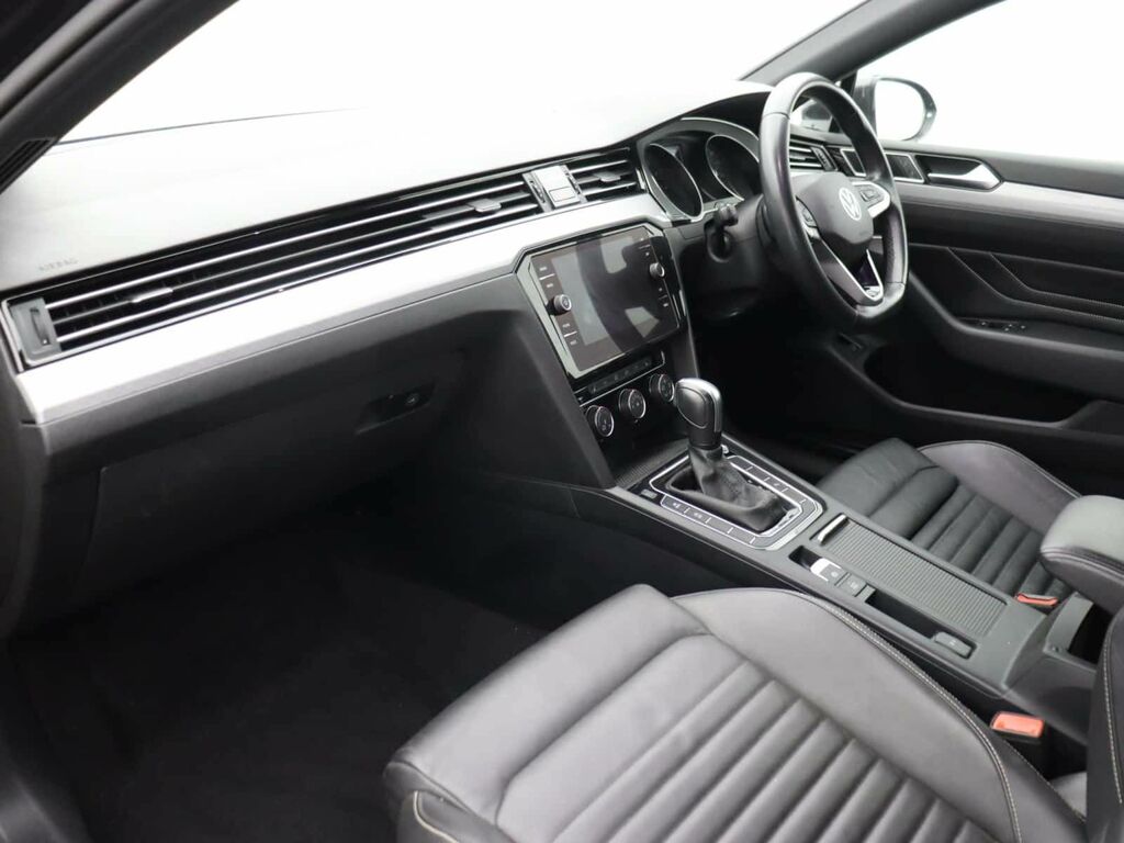 Volkswagen Passat 1.4L Gte Grey #8