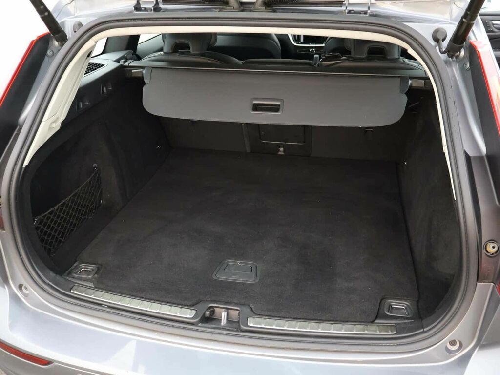 Volvo V60 2.0 B3p R Design Blue #7