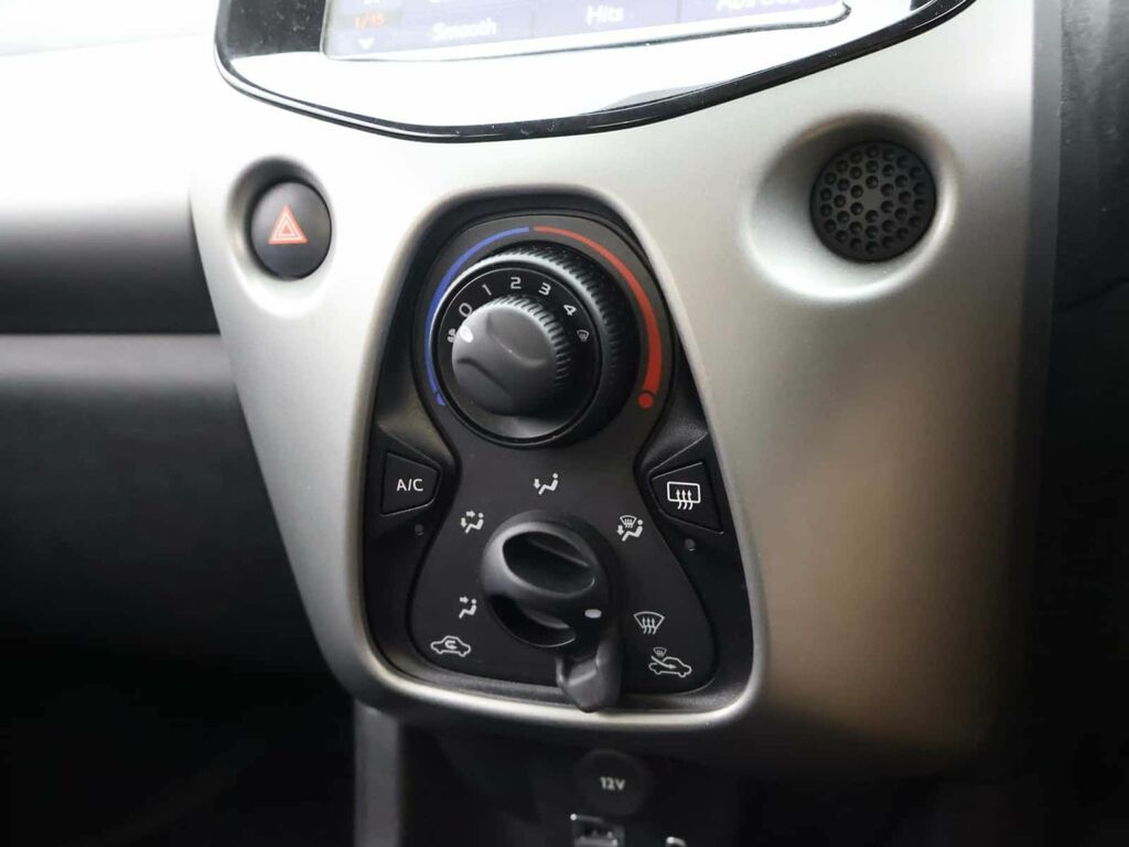 Citroen C1 1.0 Vti 72 Feel White #14