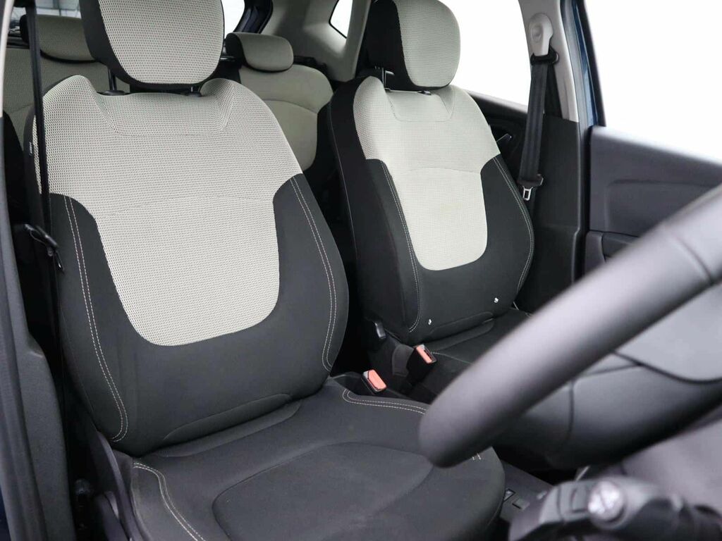 Renault Captur 1.3 Tce 130 Iconic  #8
