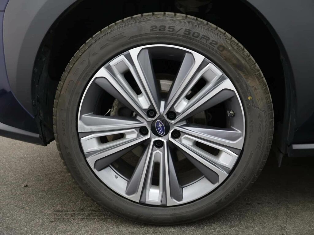 Subaru Solterra 71.4Kwh Touring Awd White #6