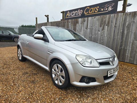 Vauxhall Tigra Exclusiv 16V Red Silver