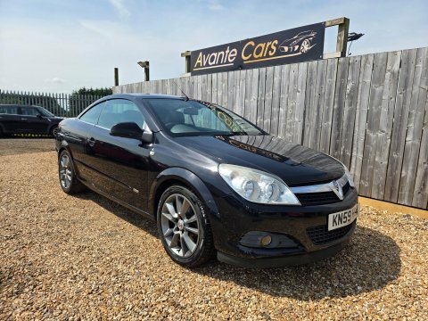 Vauxhall Astra Twin Top Design Black #2