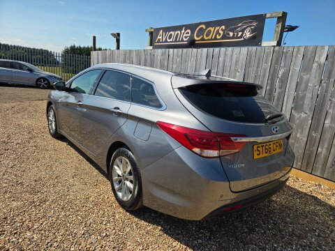 Hyundai I40 Crdi Se Nav Silver #5