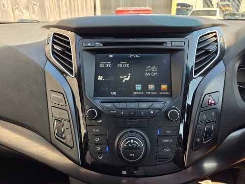 Hyundai I40 1.7 Crdi Blue White #13