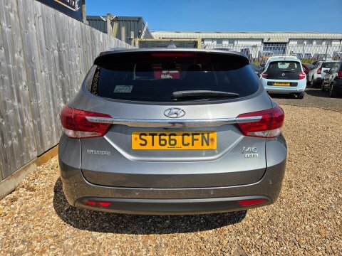 Hyundai I40 Crdi Se Nav Silver #4