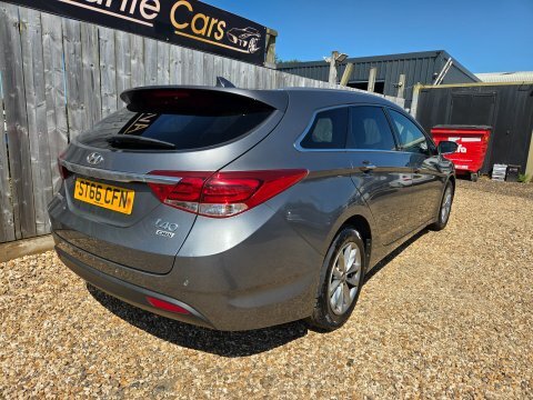 Hyundai I40 Crdi Se Nav Silver #3