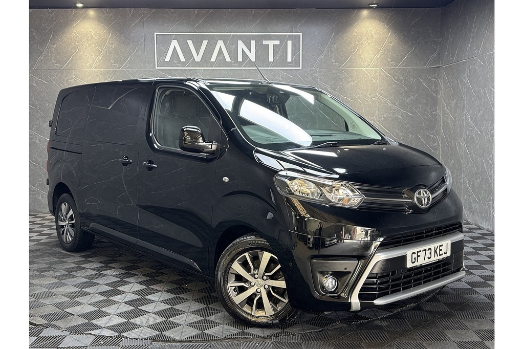 Toyota PROACE D Design U5351 Ulez Black