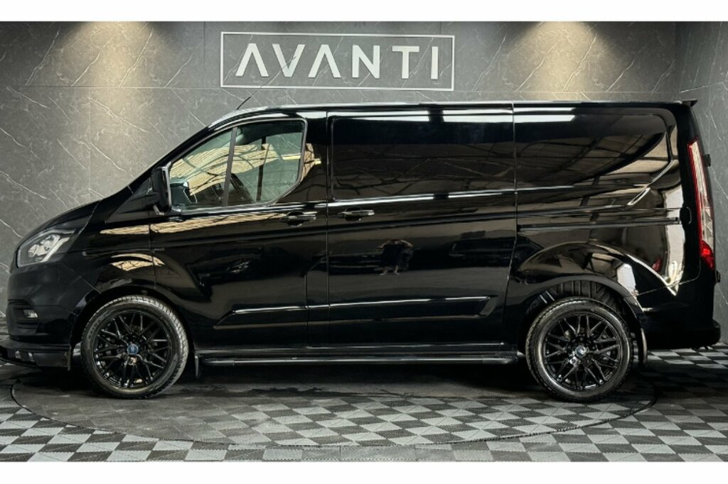 Ford Transit Custom 300 Ecoblue Limited U5413 Ulez WG18LDY Black #6