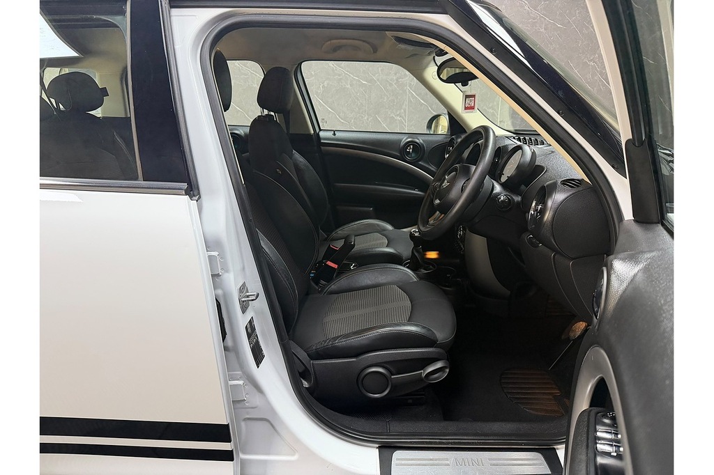 Mini Countryman Cooper Black #10