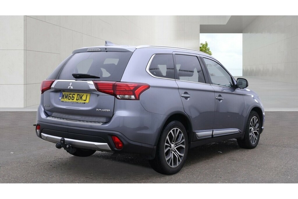 Mitsubishi Outlander Di-d 4 U5432 Ulez Grey #3