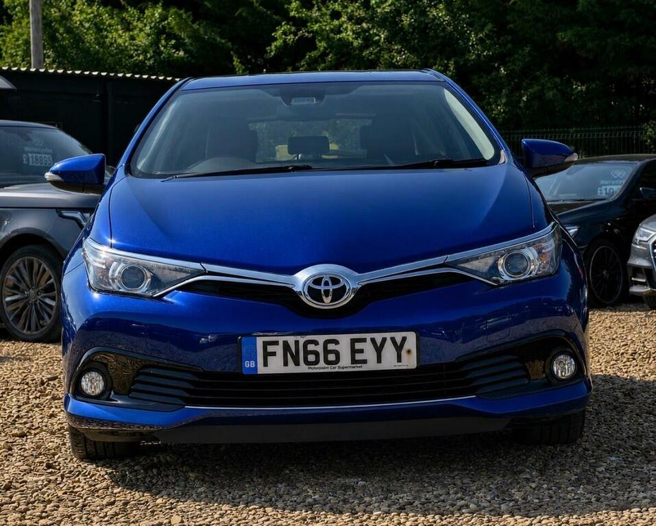 Toyota Auris 1.6 D-4d Business Edition Euro 6 Ss Safety FN66EYY Blue #4