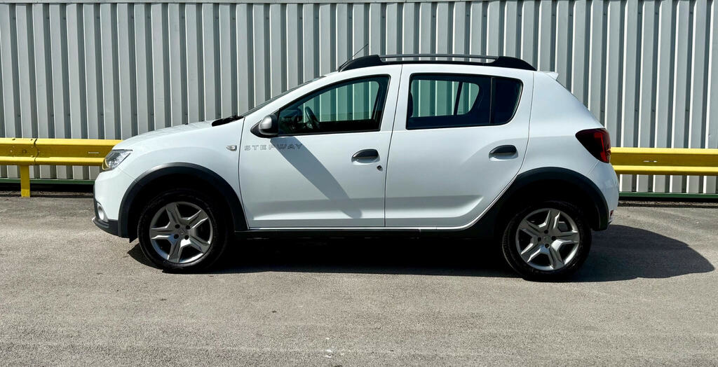 Dacia Sandero Stepway 0.9 Tce Comfort Euro 6 Ss BK68OEC White #6