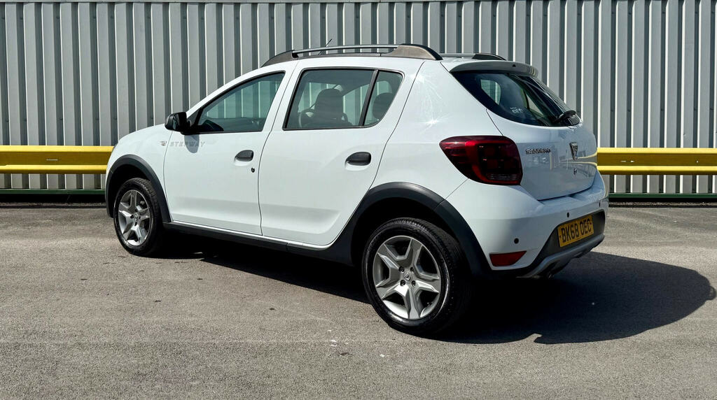 Dacia Sandero Stepway 0.9 Tce Comfort Euro 6 Ss BK68OEC White #5