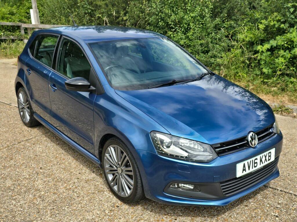 Volkswagen Polo Hatchback 1.4 Tsi Bluemotion Tech Act Bluegt Dsg E Blue