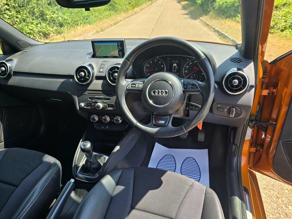 Audi A1 Hatchback 1.4 Tfsi Cod Black Edition Euro 5 Ss CV14KRE Orange #4