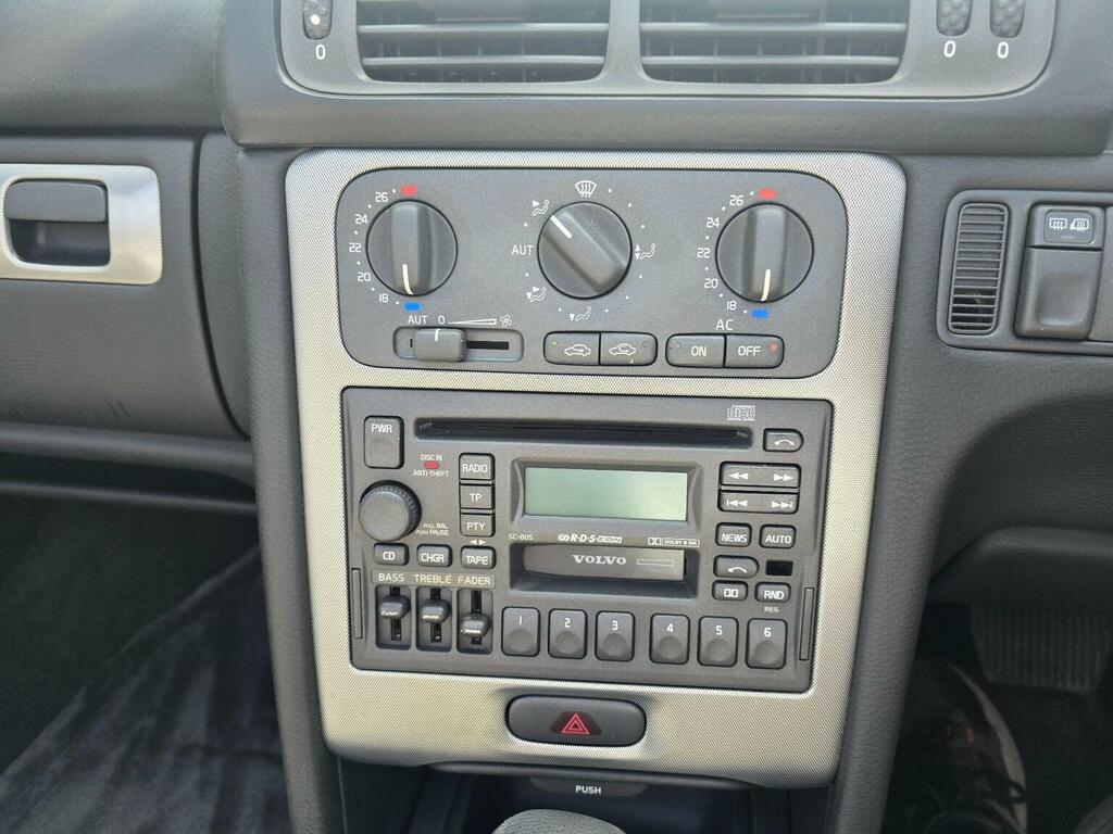 Volvo C70 2001 2.0T Silver #50
