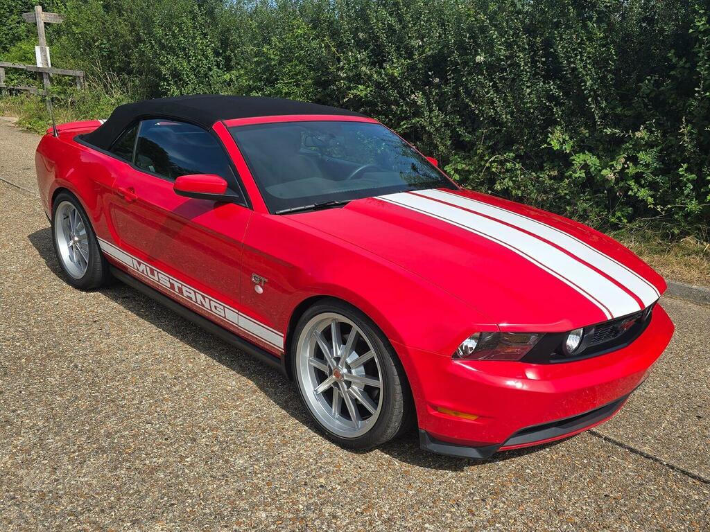 Ford Mustang Coupe Gt Black #17
