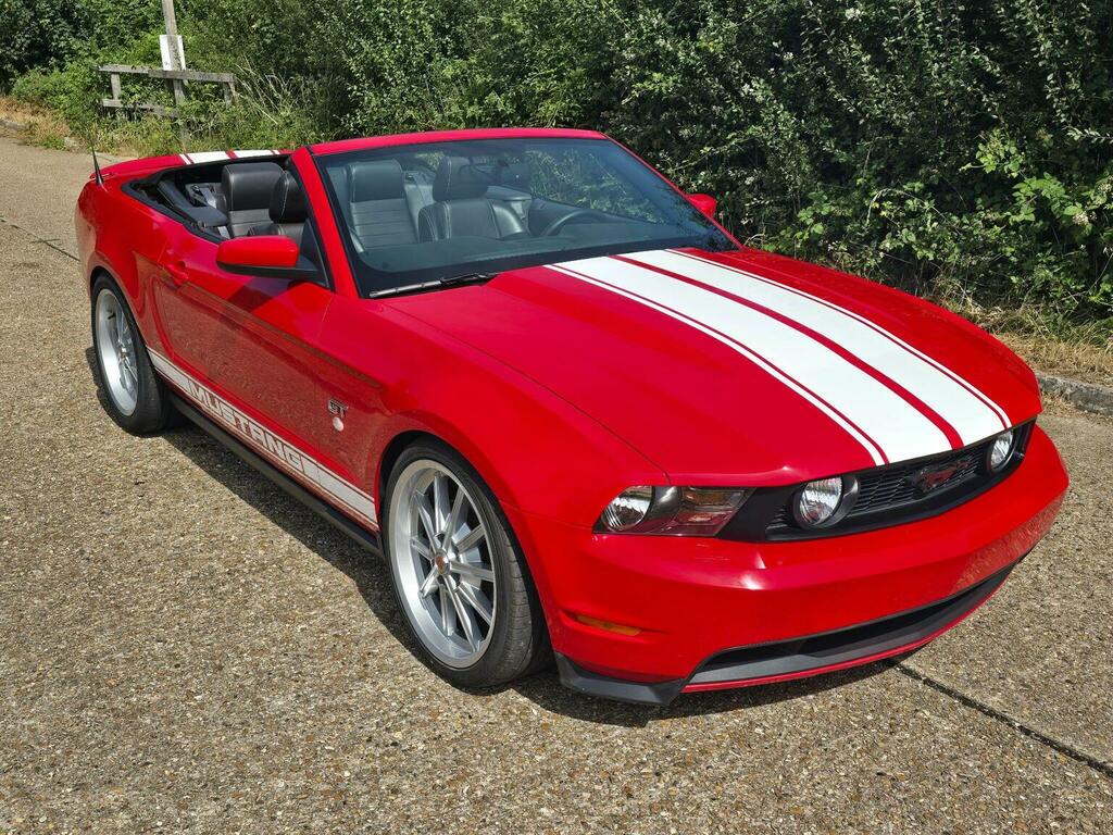 Ford Mustang Coupe Gt Black #25