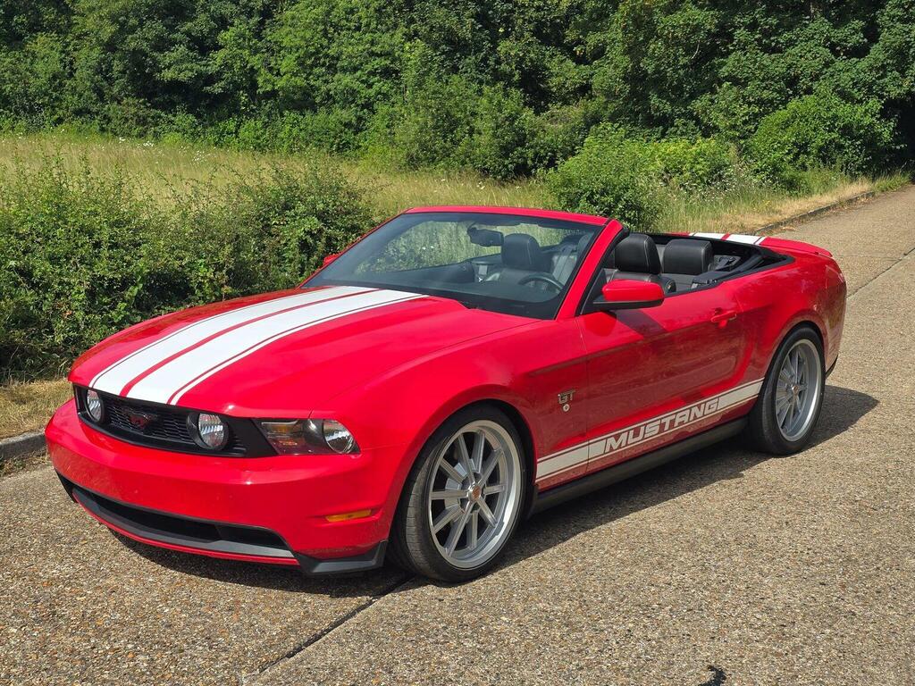 Ford Mustang Coupe Gt Black #19