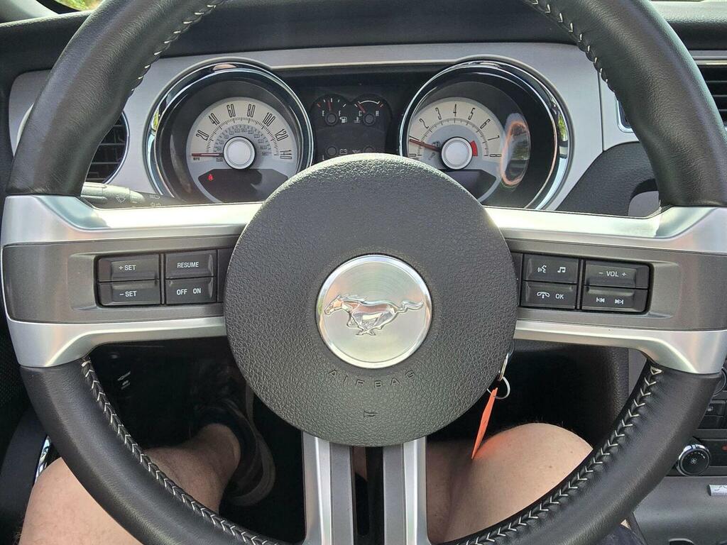 Ford Mustang Coupe Gt Black #47