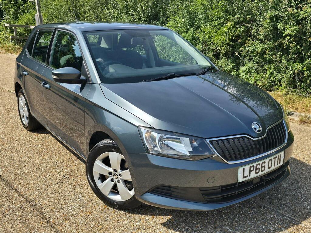 Skoda Fabia 1.2 Tsi Se Dsg Euro 6 Ss Grey