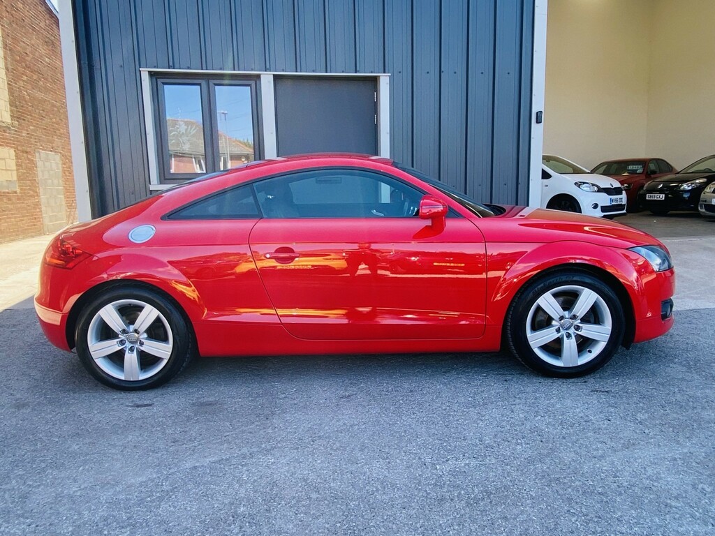 Audi TT Coupe 2.0 Tfsi 200757 Red #4