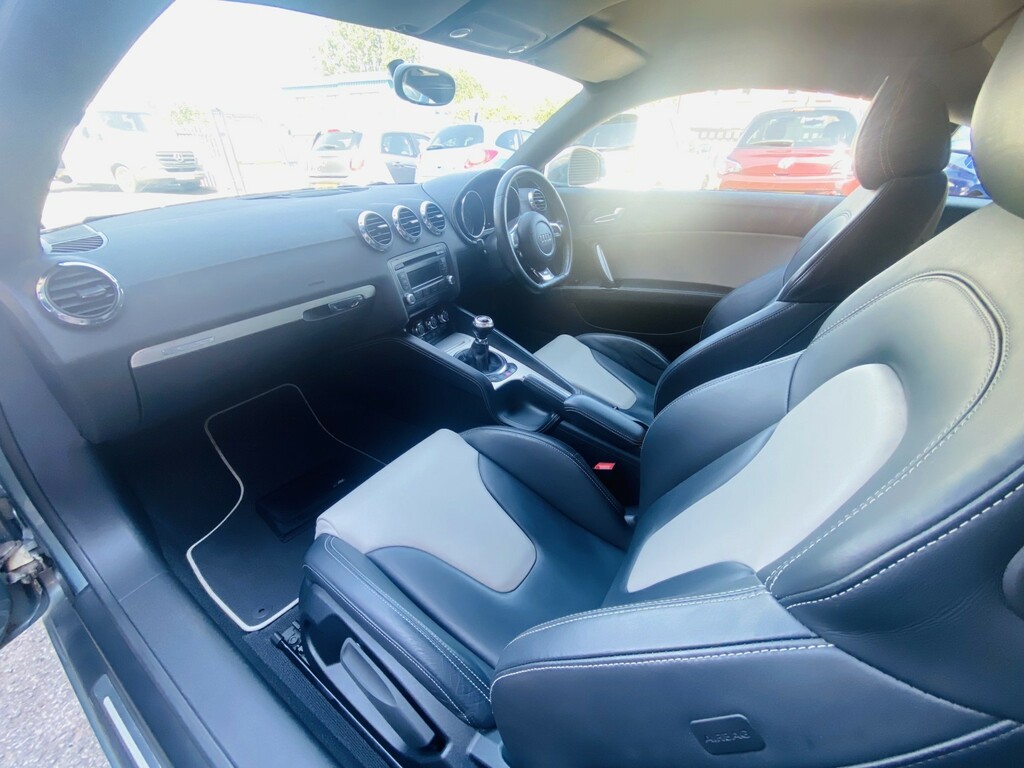Audi TTS 2L Null White #9
